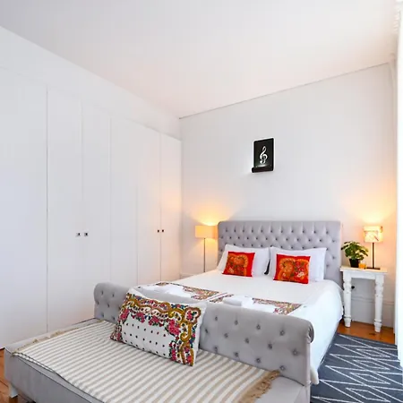 Almada Downtown Apartment Porto Exterior photo