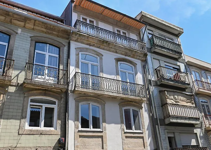 Almada Downtown